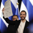 Nayib Bukele recibe la credencial de presidente electo de El Salvador