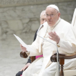 Del 'Quien soy para juzgar' al 'mariconeo', la controversial relación del papa con el mundo LGTBIQ+