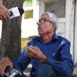 “Tal vez si lo dejaban vivo, él hubiera aportado algo”, dice padre de fallecido por atraco al Popular