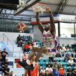 Egbuta anota 27 en el triunfo del Dosa en el inicio de la final del TBS de La Vega