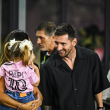 Messi, lesionado pero presente en la grada para animar al Inter Miami en la final de Copa