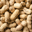 FDA aprueba el primer fármaco que ayuda a reducir reacciones alérgicas a alimentos como el cacahuete