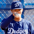 Yamamoto cada vez impresiona más en el campamento de Dodgers