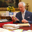 Carlos III agradece los miles de cartas y mensajes que ha recibido tras difundir su cáncer