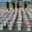 Apresan dos hombres con 675 paquetes de presumible cocaína en San Pedro de Macorís