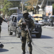 La policía de Haití retoma el control de una comisaría de la capital que fue atacada por pandillas