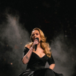 Adele detiene concierto en Las Vegas tras oír un insulto homófobo en el público