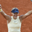 Andreeva, de 17 años, alcanza las semifinales de Roland Garros al tumbar a Sabalenka