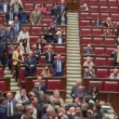 Se van a los golpes en la Cámara de Diputados de Italia