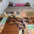 Confiscan armas de fuego ilegales, droga, dinero en efectivo y celulares en operativos de Santiago
