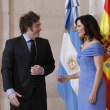 El Gobierno español asegura condecoración de Ayuso a Milei 