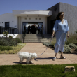 Abre sus puertas el primer cementerio público de mascotas en España, 'El Parque'