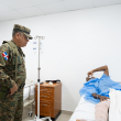 Comandante General del Ejército visita soldados accidentados mientras se encontraban de servicio