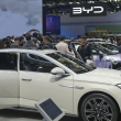 Europa impone aranceles temporales a vehículos eléctricos chinos