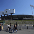 Los Atléticos de Oakland venderán su participación en estadio Coliseo a un grupo local de desarrollo