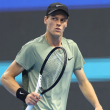 Jannik Sinner remonta y triunfa en el Abierto de Beijing