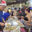 Sergio, Ángela y sus cinco hijos tuvieron una feliz Nochebuena junto a sus vecinos en San Luis