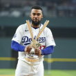 Teoscar Hernández se queda con los Dodgers por 3 años y 66 millones de dólares