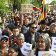 Venezolanos se concentran en Uruguay, donde se reunirán Lacalle Pou y Edmundo González