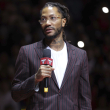 Los Chicago Bulls rinden homenaje a Derrick Rose, uno de sus hijos más distinguidos