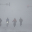 Tormenta invernal en EE.UU. deja nevadas en el centro e interrumpe miles de vuelos