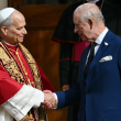 Carlos III escribe al papa León XIV para desearle una pronta recuperación