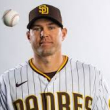 Los Padres contratan a Craig Stammen como su dirigente