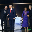 Donald Trump recibe el primer Premio de la Paz de la FIFA