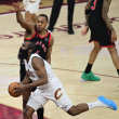 Harden, Schroder y Mobley conducen Cleveland a superar Raptors
