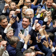 Congreso brasileño reduce la pena de Bolsonaro
