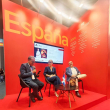 Dominicana pone a circular su segundo libro de poemas en la Feria Internacional del Libro de Bogotá
