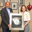 Club Los Prados reconoce alcaldesa Carolina Mejía en cena de gala por el 58 aniversario