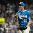 Misiorowski ponchó a 11 bateadores y los Cerveceros blanquearon a los Yankees 6-0