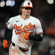 Con jonrón de tres carreras de Mayo Orioles asestan cuarto revés a los Yankees