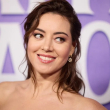 La actriz Aubrey Plaza da la bienvenida a su primer hijo a los 42 años