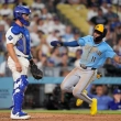 Cerveceros anotan tres en la novena para vencer 5-4 a Dodgers y Edwin Díaz