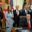 Trump prohíbe el acceso a la Casa Blanca a periodistas de MS NOW, CNN y Politico