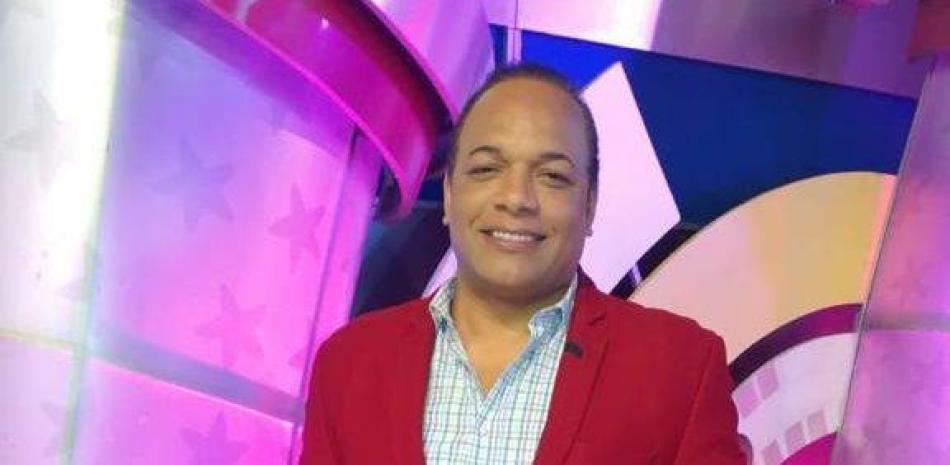 Jary Ramírez se reintegró al programa televisivo de Telemicro, luego de cuatro meses de ausencia tras detectársele un tumor maligno en el colon.
