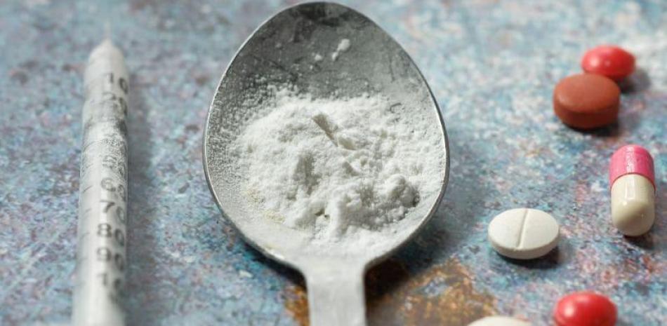 El fentanilo se mezcla con otras drogas para potenciar sus efectos alucinógenos.