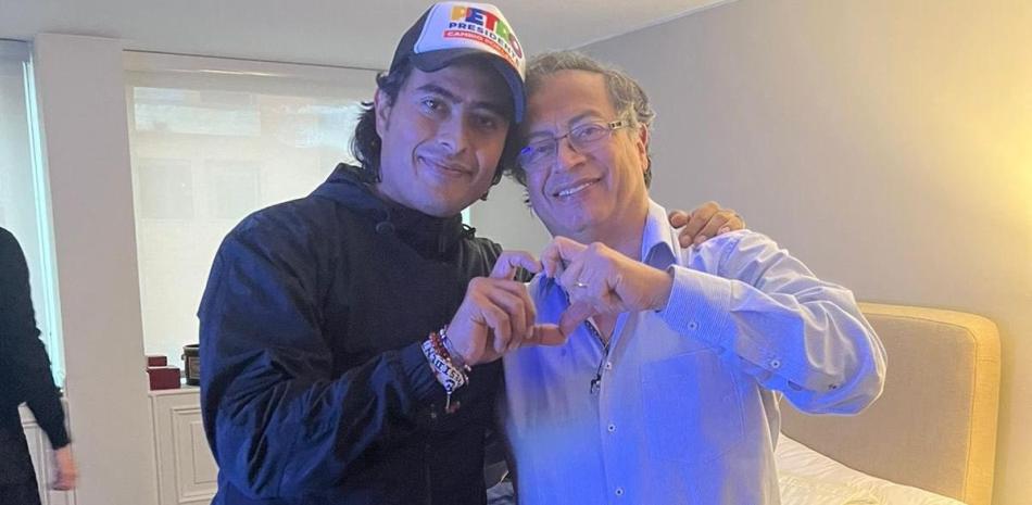 El presidente de Colombia Gustavo Petro y su hijo, Nicolás Petro.
