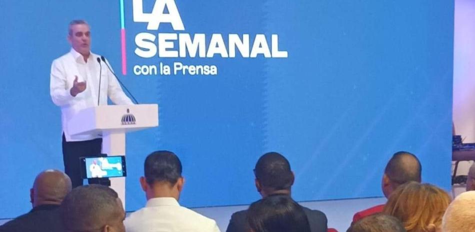 Presidente Luis Abinader durante La Semanal