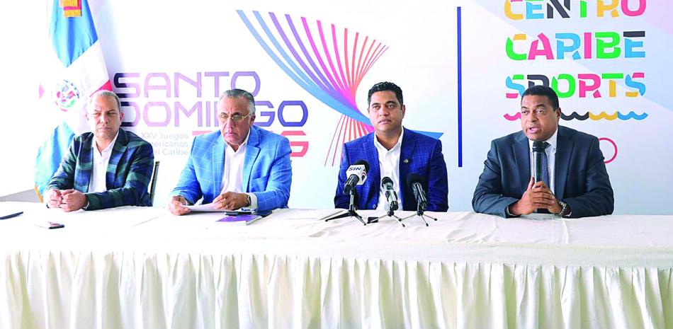 José P. Monegro, presidente del Comité Organizador de los Juegos Centroamericanos habla de sobre las novedades del evento. Figuran Kelvin Cruz, Ministro de Deportes,