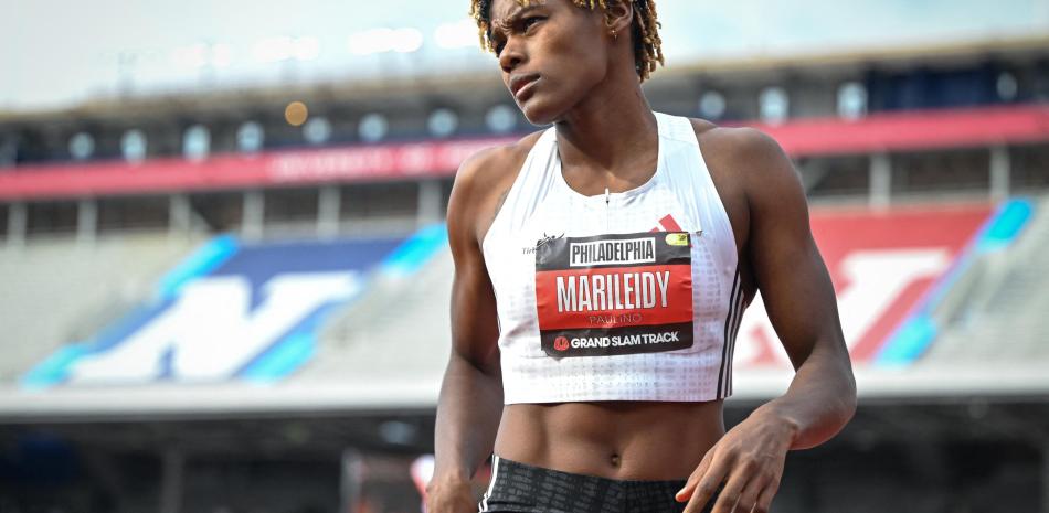 Marileidy Paulino durante la tercera parada del Grand Slam Track en Filadelfia.