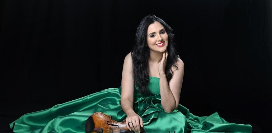 Aisha Syed regresa al Teatro Nacional, la casa musical que la vio ...