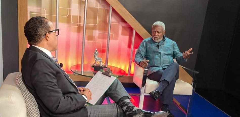 Edwin Paraison entrevistado por Héctor Herrera Cabral