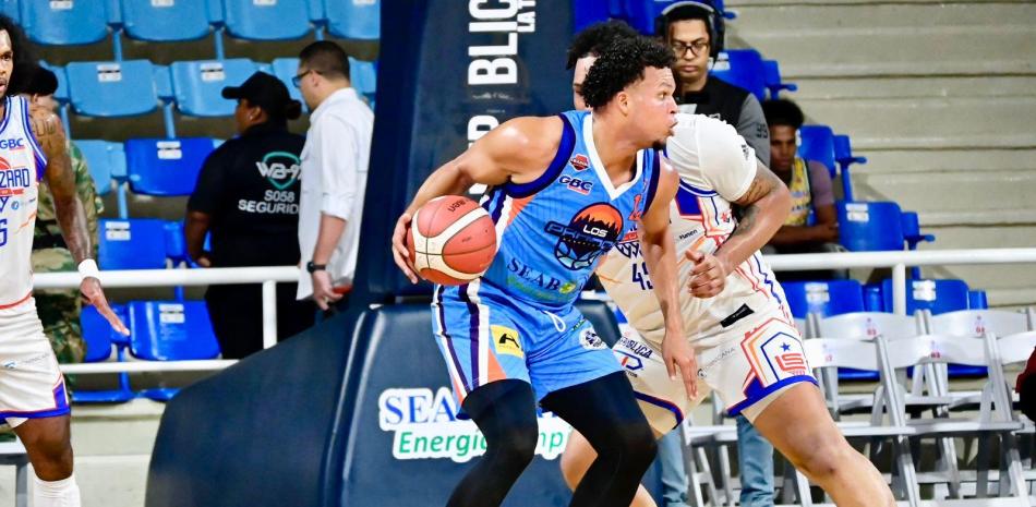 Los Prados Dominates with Stellar Rebounds and Assists in Thrilling Matchup