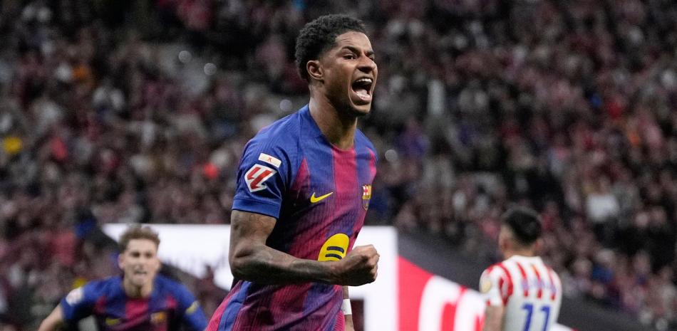 El Barcelona remonta, supera al Atlético de Madrid y eleva su liderato ...