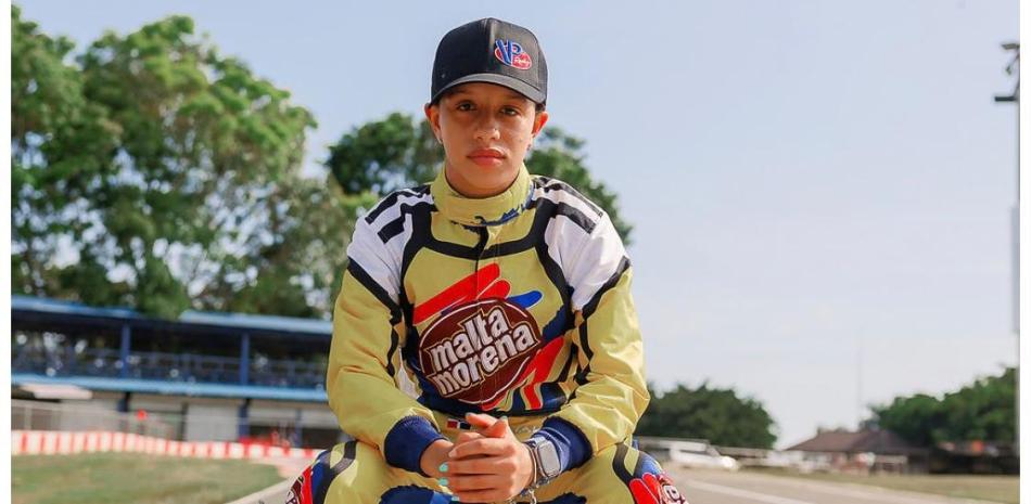 Valentina Helena encabeza la representación dominicana en el mundial de karting en España