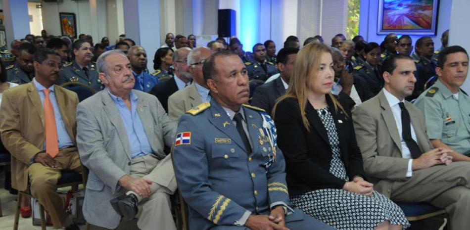 Foro. El jefe de la Policía Nacional, mayor general Manuel Castro Castillo, encabezó el foro sobre reforma policial.