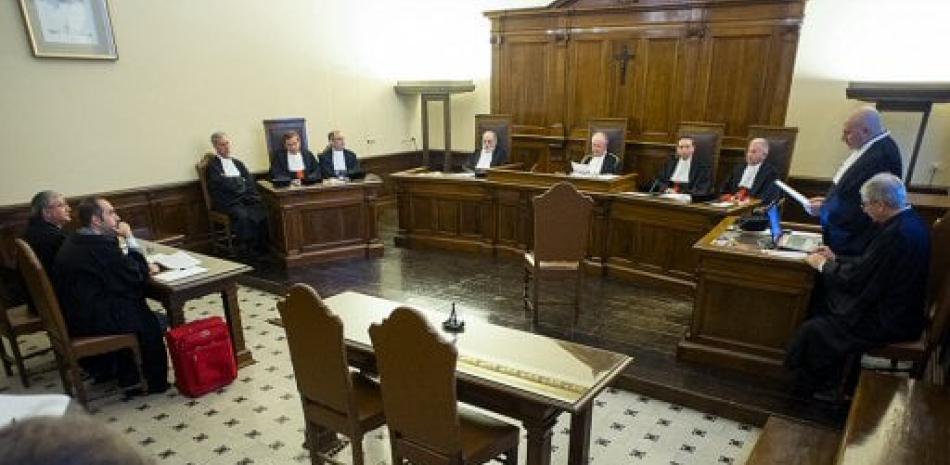 Vista del tribunal durante una audiencia en el juicio al ex diplomático papal Jozef Wesolowski.